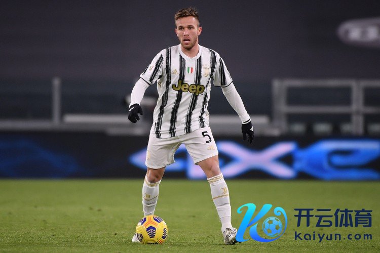 意太空：瓦伦西亚和比利亚雷亚尔将与贝蒂斯竞争租赁阿图尔